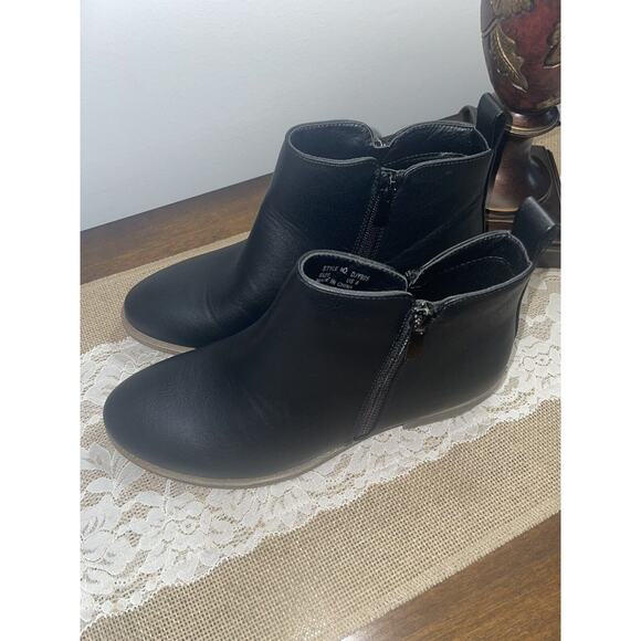Joessy Shoes - Jeossy In Milan Black Boots Size 8 (Ankle Boots) Style 905-black